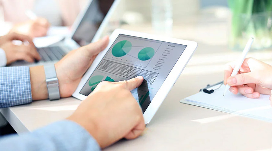 Analytics Insight tweet media