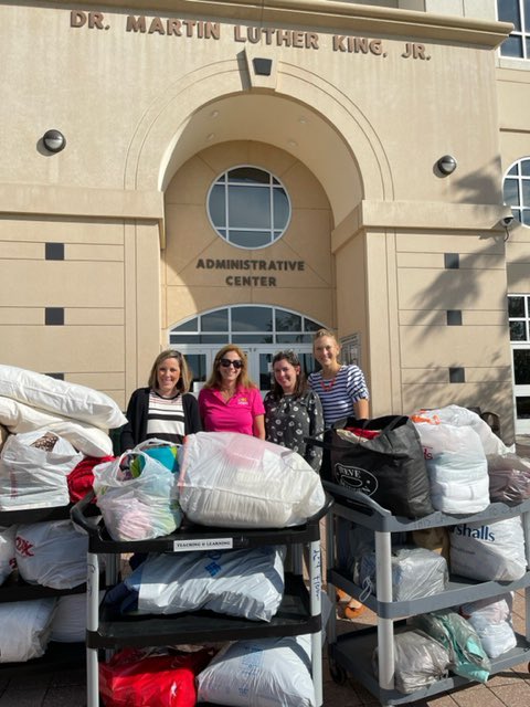 CCPSElemELA's tweet photo. BIG thank you to @HMHCo for donating items that will benefit our staff and students that have lost so much due to Hurricane Ian. We appreciate your support immensely! @collierschools #CCPSStrong https://t.co/PV3A7lN2hW