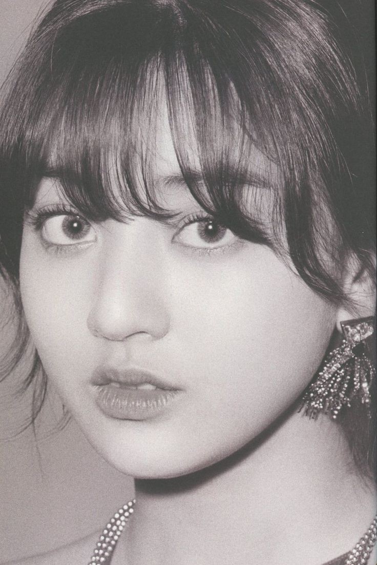 i still can't get over the fact that fancy momo and jihyo existed

#TWICE #MOMO #JIHYO #트와이스 #모모 #지효
