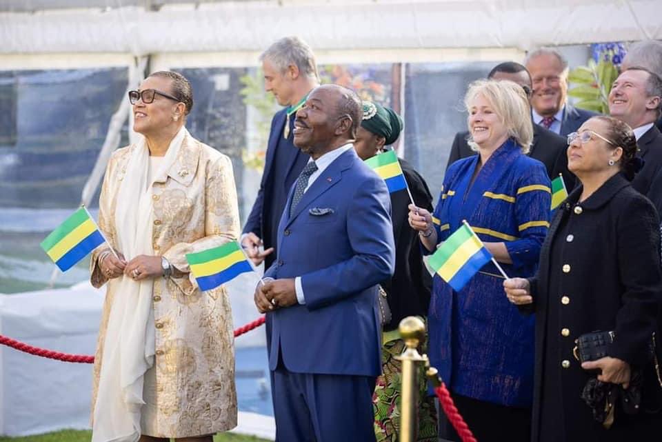 LPoint241's tweet photo. 🔴⤵️@PresidentABO présent ce Lundi 17 Octobre 2022 à la levée du Drapeau du Gabon auprès des autres pays du Commonwealth
#lepoint241 #Gabon #commonwealth https://t.co/vZTyWRmlVm