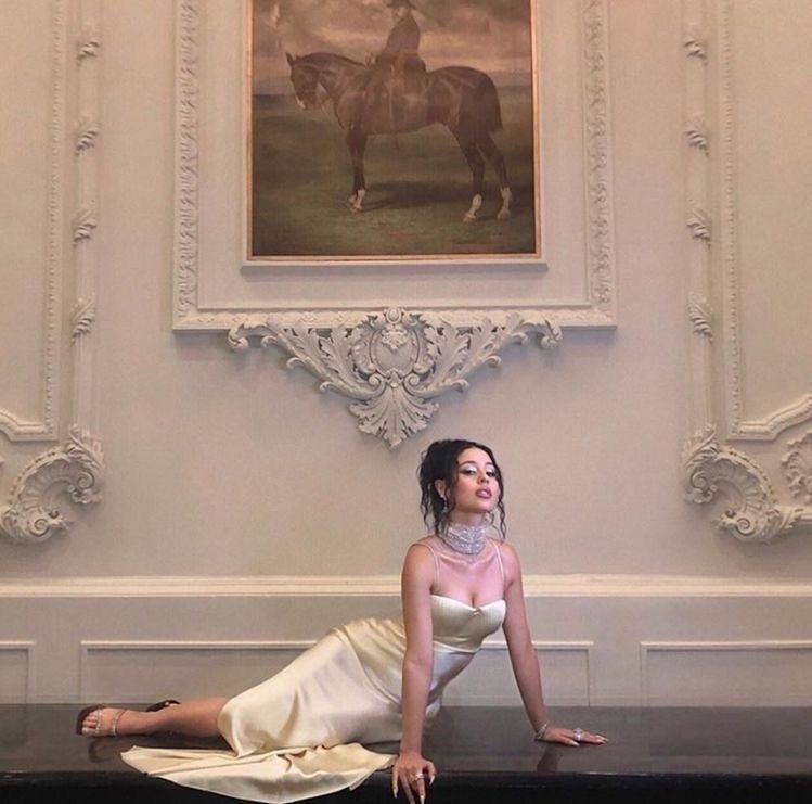 saintdemie's tweet photo. alexa demie’s look for a ‘waves’ premiere, 2019 https://t.co/Cjy4y6jvXu