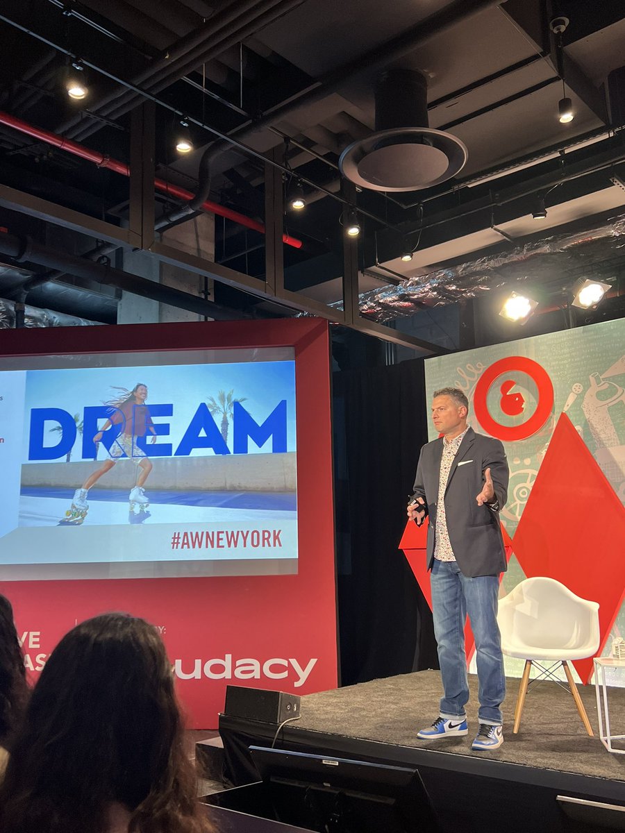 Meredith tweet media