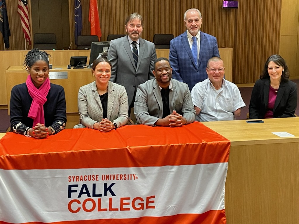 SUSportMgmt's tweet photo. Falk College’s Department of Sport Management, in conjunction with Syracuse University’s College of Law, hosted more than 200 people Oct. 13 at the inaugural Jonathan B. Wanderstock “Diversity, Equity, Inclusion and Accessibility in Sport” Lecture. @SUFalkCollege @SyracuseU https://t.co/2RUXHfm69w