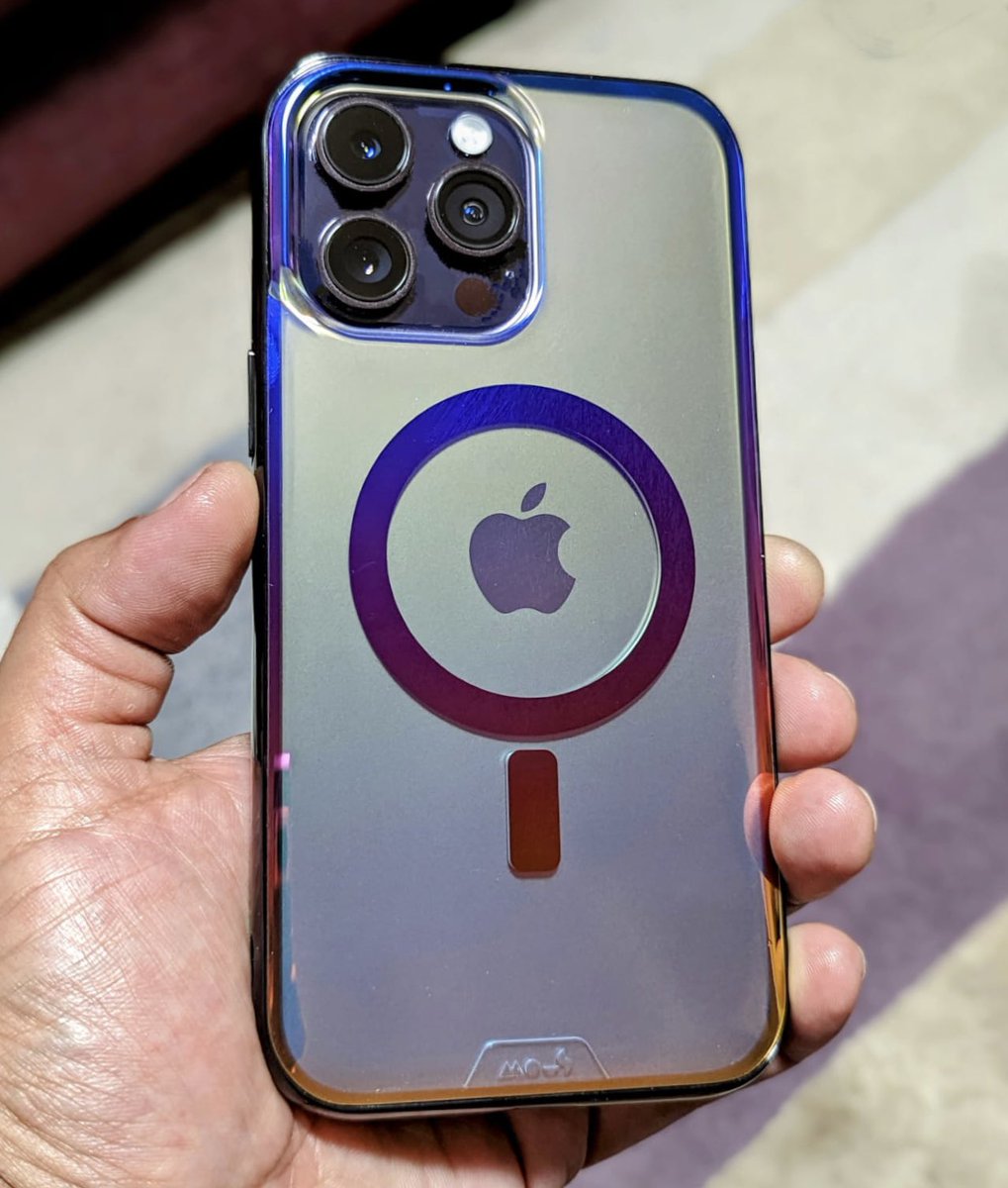 TechZilla_'s tweet photo. Today’s case is from @MousCase on my iPhone 14 pro max, fantastic quality! What do you think of this on my deep purple? Comments below 💪🏾💪🏾💪🏾 #iPhone14ProMax #mouscase #iPhone14Pro https://t.co/tiIR1b3J8N