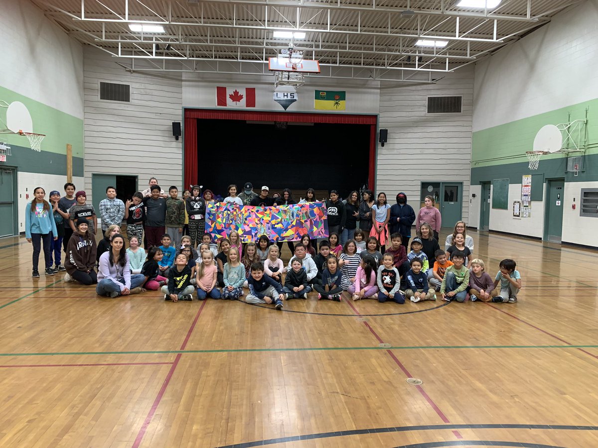 l_burym's tweet photo. Thank you @MosaicCompany for the grant money that is helping LCS to provide nutrition and special programs to our Students this year #pssd #saskschoolboards #leaskcommunityschool https://t.co/kWdhxZBxy6
