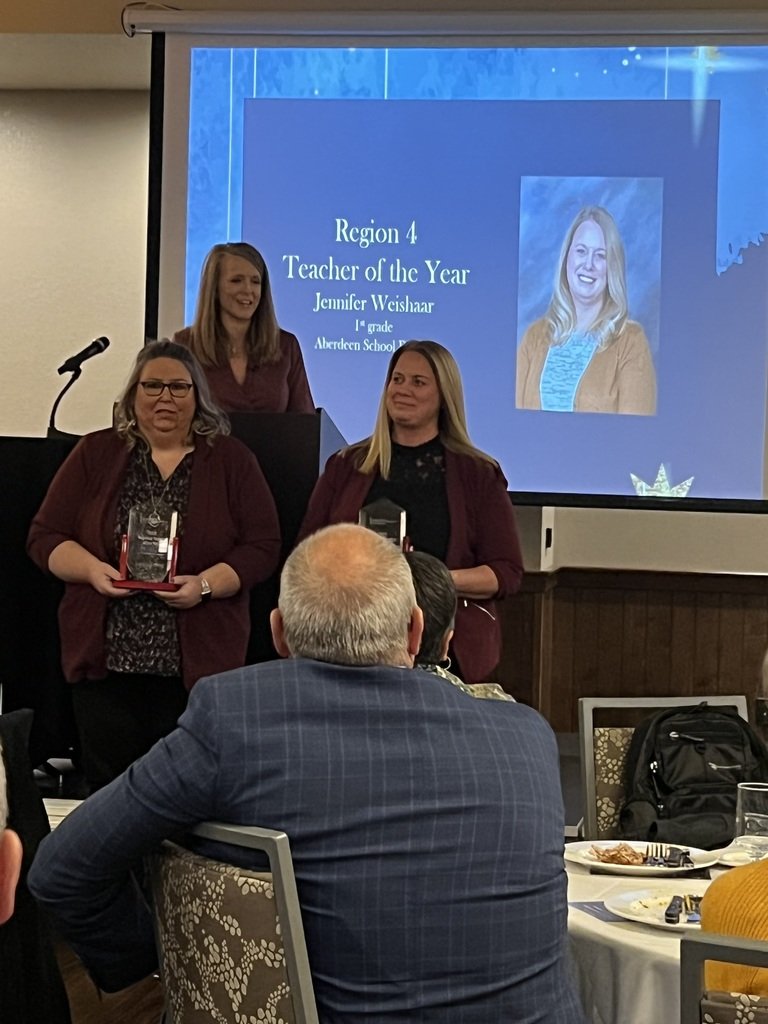 AberdeenMME's tweet photo. Our own Mrs. Weishaar was able to go to the teacher of the year banquet in Pierre, SD. While she didn't win it overall for South Dakota, MME won simply by having her teach and love our students! #GoMrs.Weishaar #MMEFamily #GoEagles https://t.co/vuBU41Mn8S
