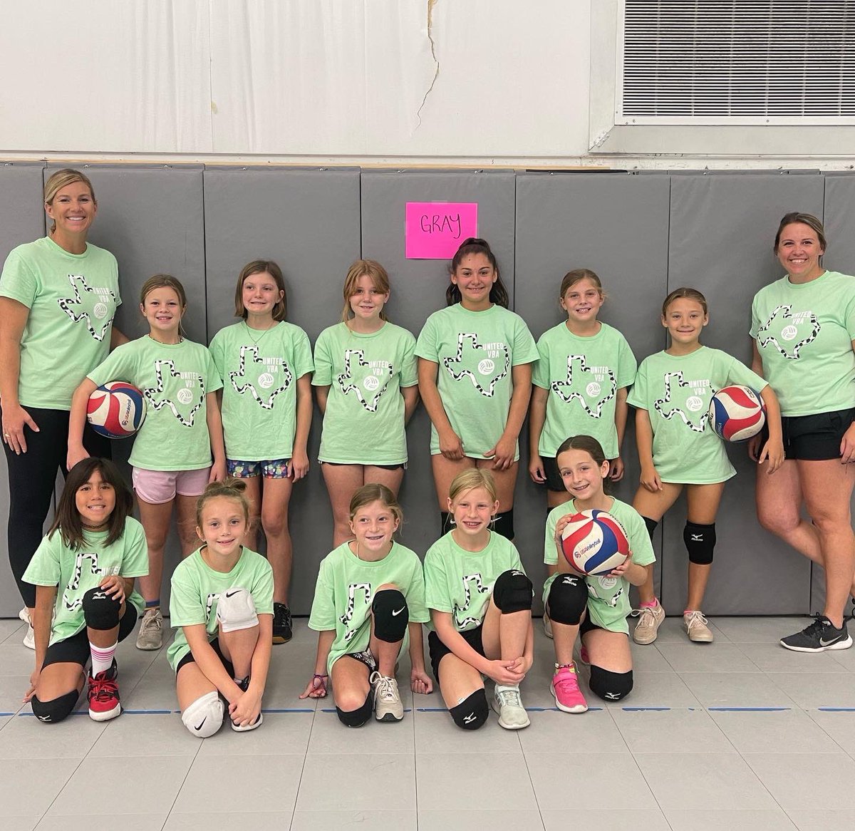 UnitedVba's tweet image. Way to go to our “U DIG” division in our Fall Youth League 🥳💜🏐🙌 Getting to coach and guide these young athletes is a true privilege. We hope you girls enjoyed it as much as we did. 🥰 #youthvb #unitedvba #startthemyoung #waytogo