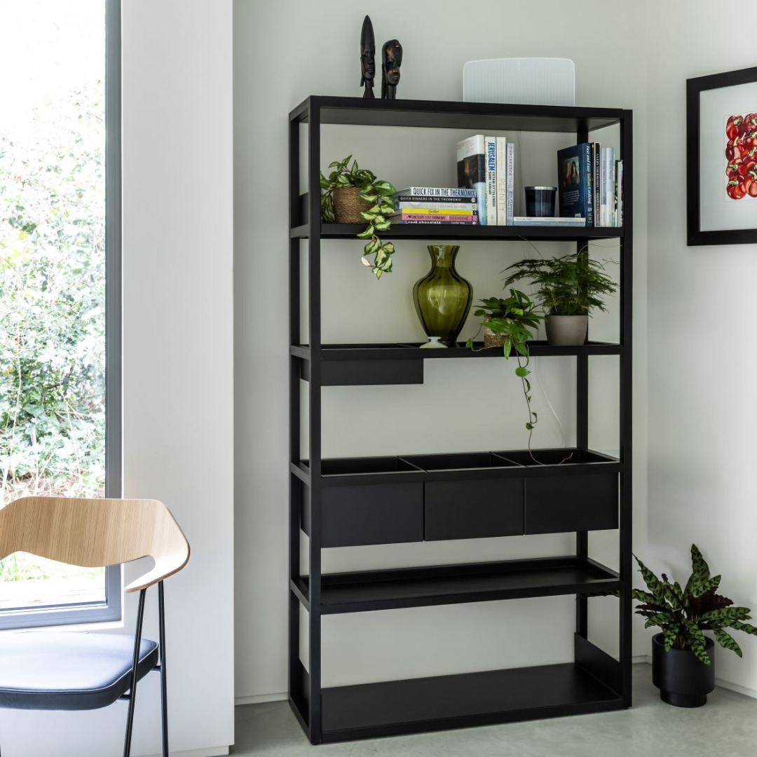 Lap Shelving, by award-winning designer @marinabautier is a modular storage solution designed with simplicity in mind.

#casefurniture

#caseinplace #home #interiordesign #design #modernhome #architecture #furnituredesign