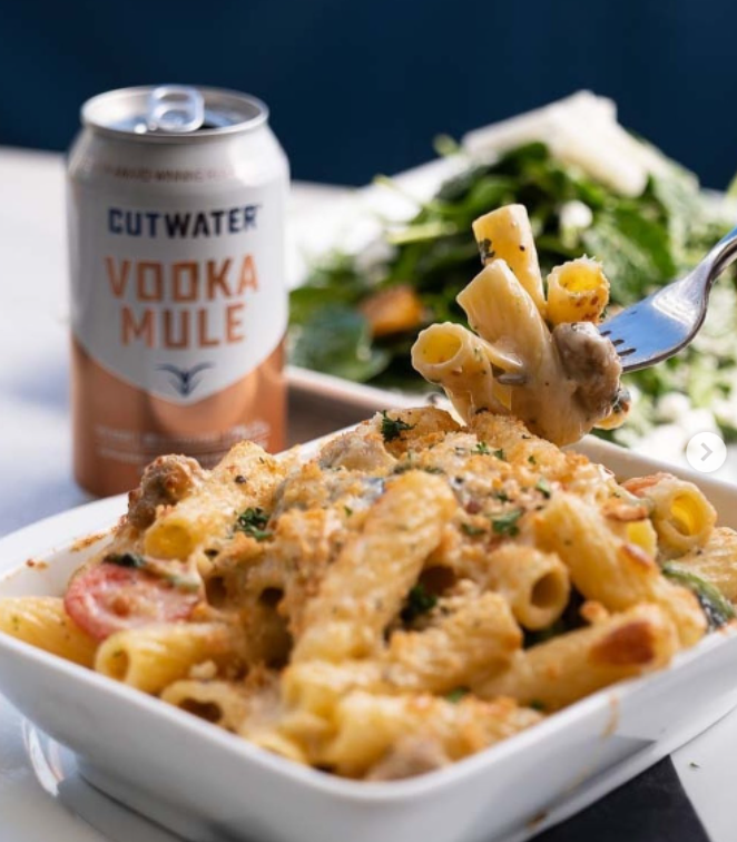 Dinner is served. #NationalPastaDay with @CutwaterSpirits!

#cutwaterspirits #awardwinningspirits #pasta #dinner #dinnerisserved