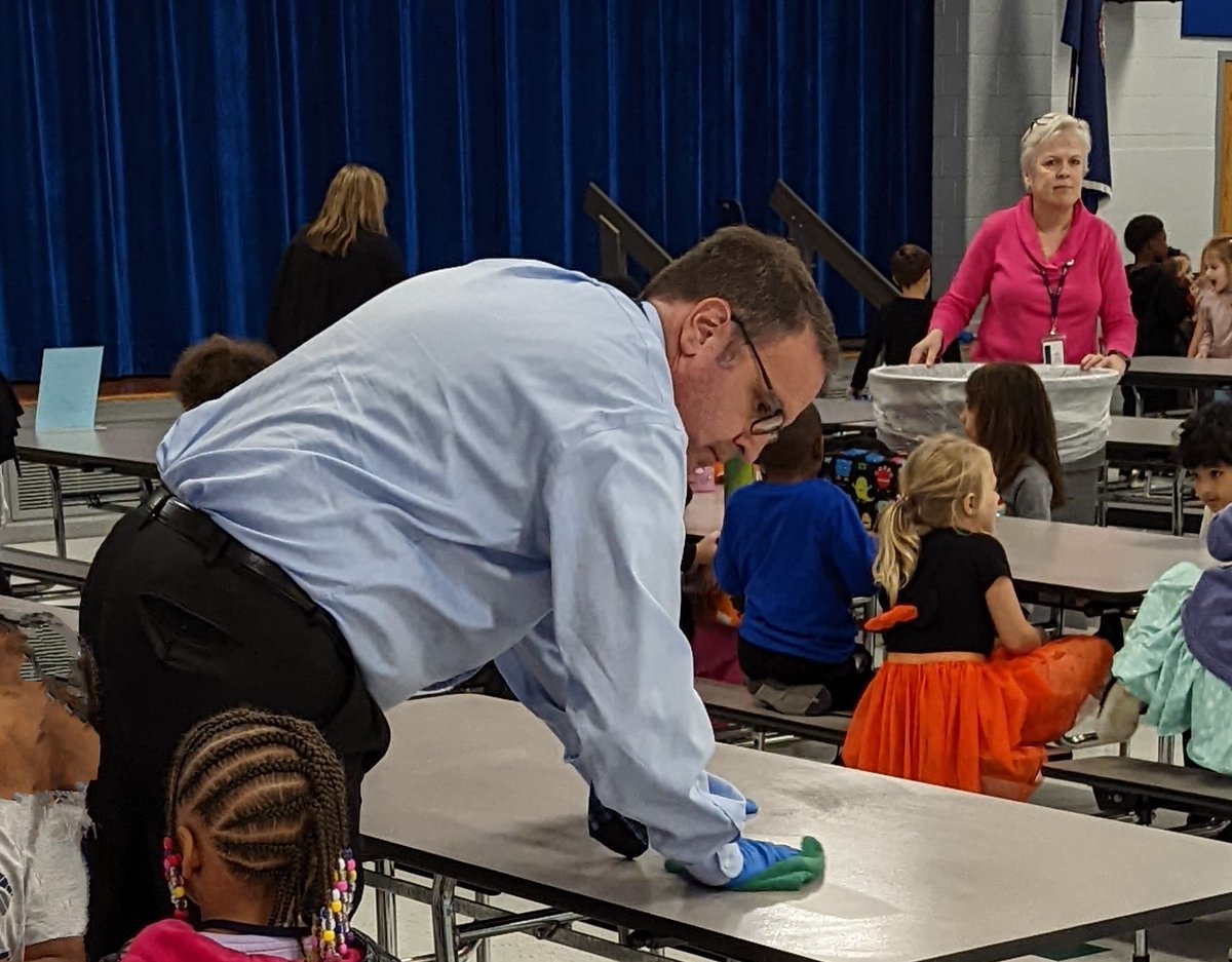 Yorktown Elementary School tweet media