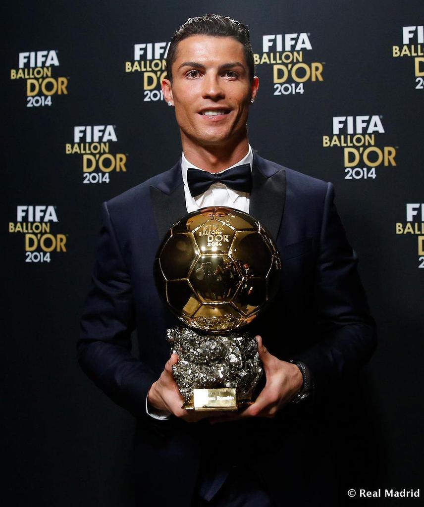 Cristiano Ronaldo bu sezon Balon D'or sıralamasında 20.sırada yer aldı. Kral tam 18 yıldır üst üste aday gösterildi ve bu alanda lider durumunda.🐐
