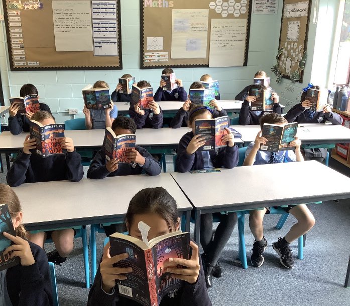 TidburyGreen's tweet photo. We’ve gone @JenniferKillick crazy after her inspirational author visit last week! #readingforpleasure #craterlake #dreadwood #fearground #alexsparrow #books 🕷️ 🧟♂️ 👻 https://t.co/0NgKGyD5It