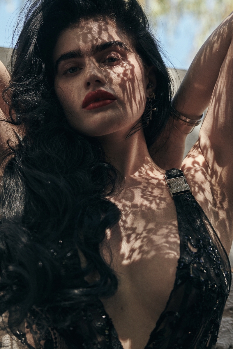 TheUntitledMag's tweet photo. 🔥 Model @hadjisophia featured in @theuntitledmag
REBEL Print Issue 🔥

Photography by @simon_emmett
Styling by Rebekah Roy @styliststuff
Makeup by #Mary-JaneFrost
Hair by #RichardScorer
Dress by @malanbretonINTL and earrings by #LivLuttrell

Buy the Issue https://t.co/z8AaGOSXRK https://t.co/OwAWa2YlLw
