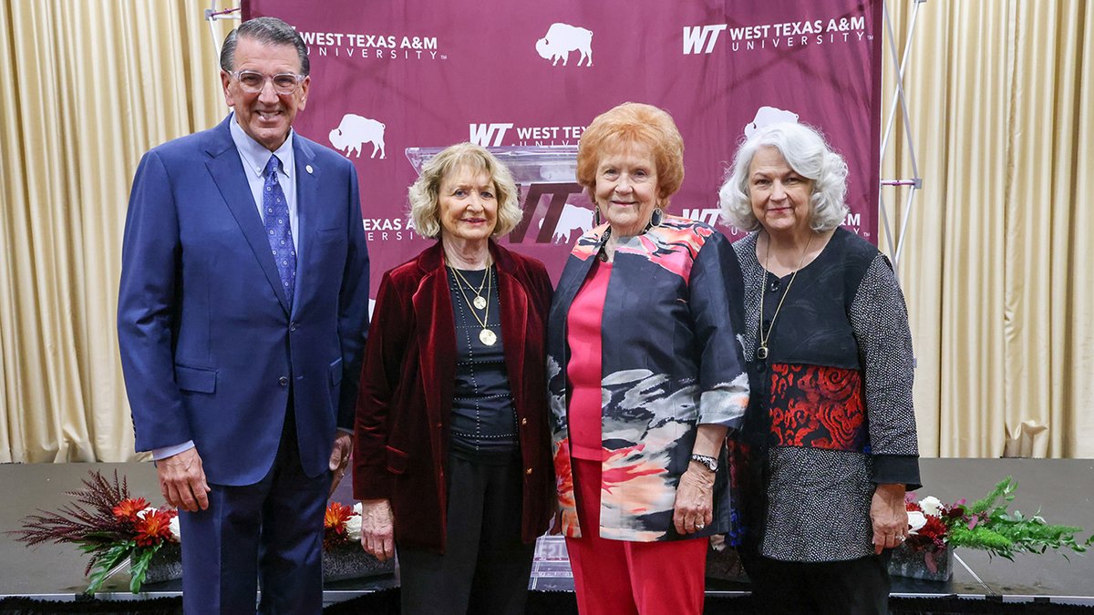 wtamu's tweet photo. We celebrated faithful #WTAMU donors during a special Oct. 13 event highlighted by the presentation of the President's Panhandle Pioneer Award to a trio of women whose philanthropic work is essential to the success of our #OneWestWT campaign. #GoBuffs

https://t.co/xJ4jGql5yG https://t.co/mLrneJIHYX