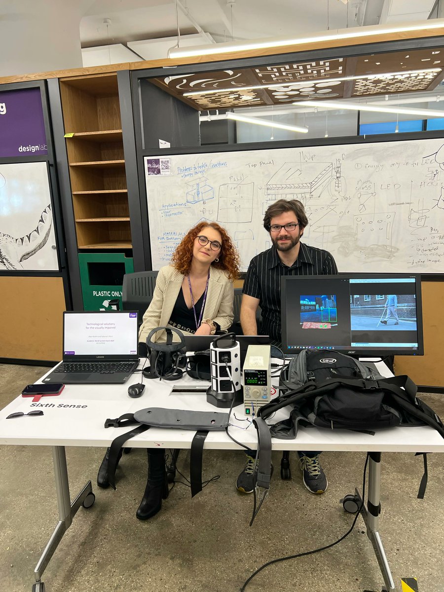 nyutandon's tweet photo. At the @timeshighered visit to @nyumakerspace, leaders from schools around the world were introduced to some of the incredible VIP teams at #Tandon. Here are the #SixthSense, #UrbanFoodLab and #SmartWearable #Biotracker teams in action. #NYUTandonMade #THEwas https://t.co/JJbqWH07bJ