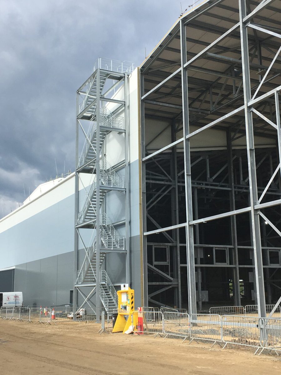 Structural_Fabs's tweet photo. Did you know @Structural_Fabs offer fabricated safe rooftop solutions to suit the most challenging of environments? Speak to us to find out how we can bring our expertise to your project!  Read more here - https://t.co/PPjZUg0fkE https://t.co/PEb13Xh9cS