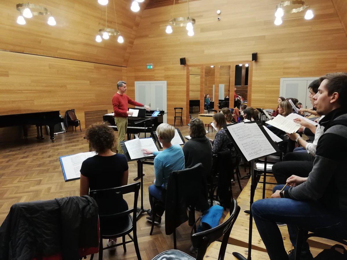 The PRESTO project team visited music classes and choir rehearsals in primary, secondary, and district music schools in Budapest, and observed a rehearsal of the New Liszt Ferenc Chamber Choir, led by Prof László Nemes.
