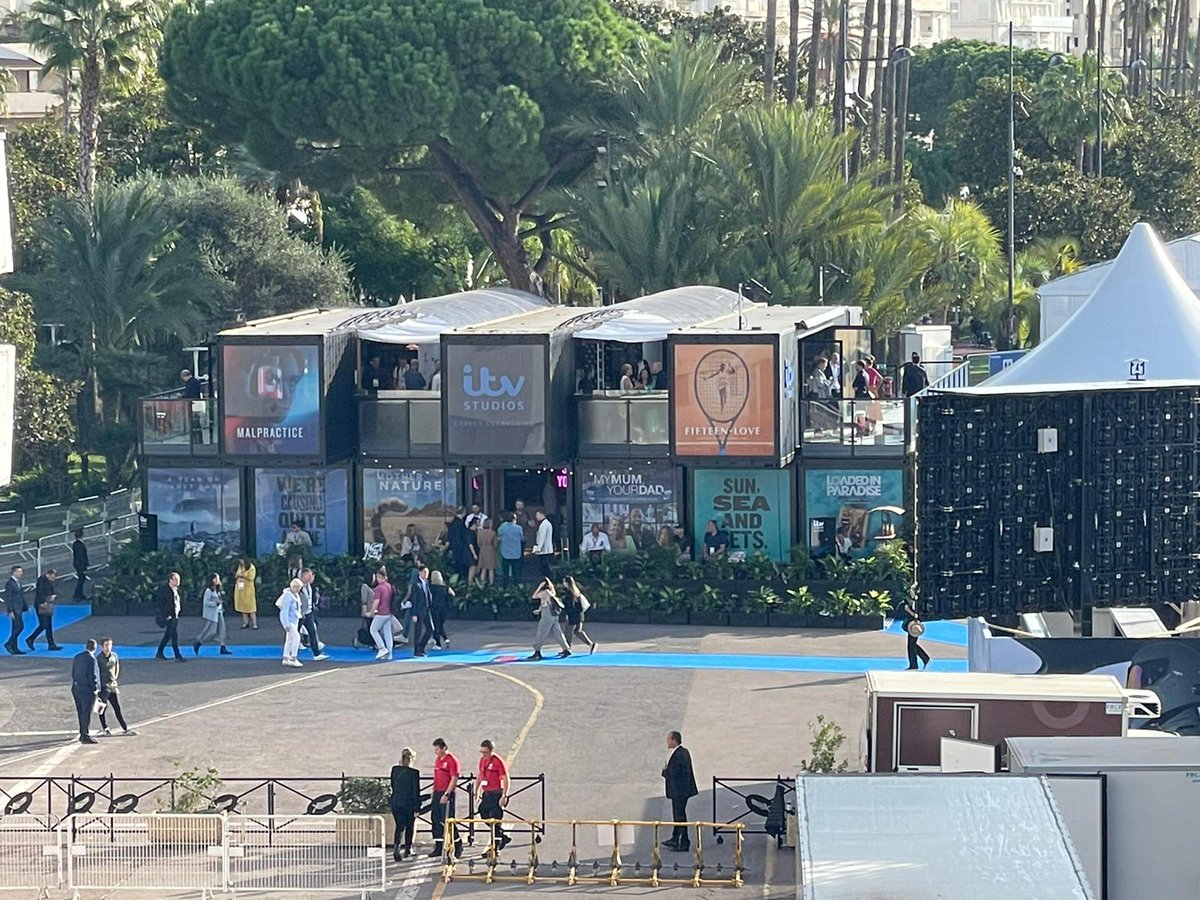 TitleRoleTV's tweet photo. We've arrived in Cannes, let the #MIPCOM22 mayhem begin!
#MIPCOM #MIPTV #MIP2022 #MIPCOM2022 #MIPCOM22 #cannes2022 https://t.co/yrDxnIDvsS