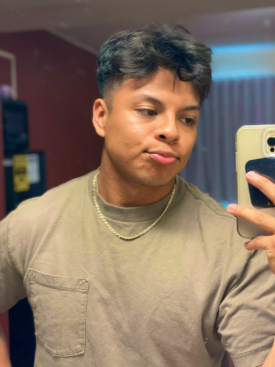 JhonathanCJose's tweet photo. Moods been up and down lately  #mood https://t.co/YqCWxRHaQD