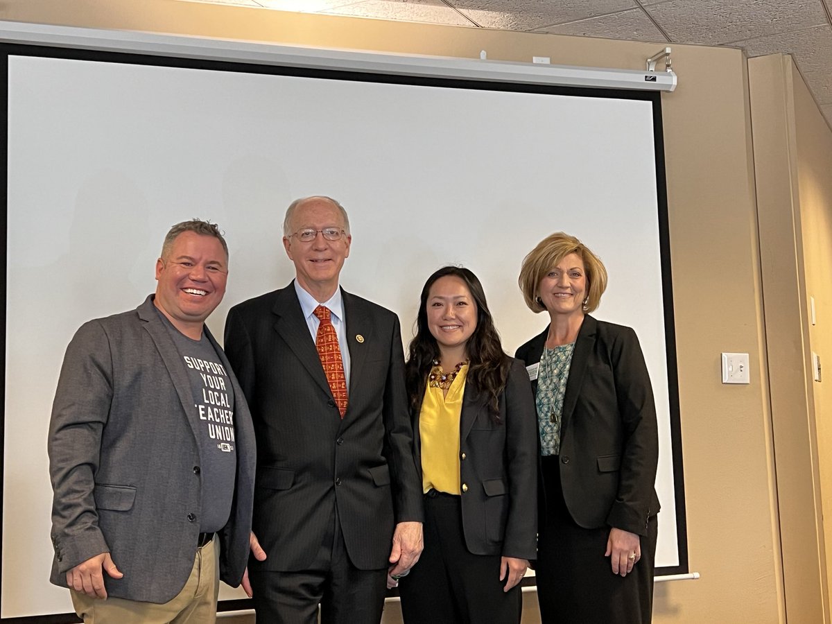 Thank you for your support of <a href="/NUEA203/">NUEA-Naperville Unit Education Association</a> and for fighting for all educators <a href="/RepBillFoster/">Congressman Bill Foster</a> Rep. <a href="/jyangrohr/">Janet Yang Rohr, CFA</a> and @MaryKayOBrienIL ! It was a pleasure to host you today!