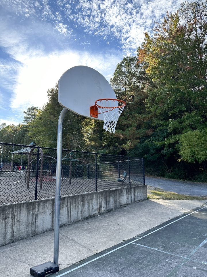 The Great Gwin Clean-Up was a huge success! Thank you to everyone who donated a few hours of their Sunday afternoon to "beautify" our school. Your efforts made a HUGE difference! <a href="/gwinelementary/">Gwin Elementary</a>