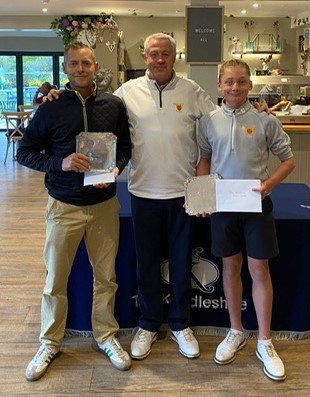 Congratulations to Ed and Edison Butler on their win at @thekendleshire Golf Club in the County Adult Junior Greensomes with a gross 64. Full competition results can be found: ow.ly/GHHk50Lc90n #Gloucestershire #adultjuniorgolf