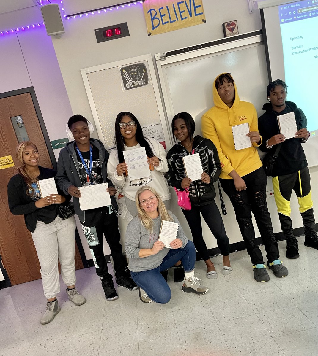 Ms. Pelch tweet media