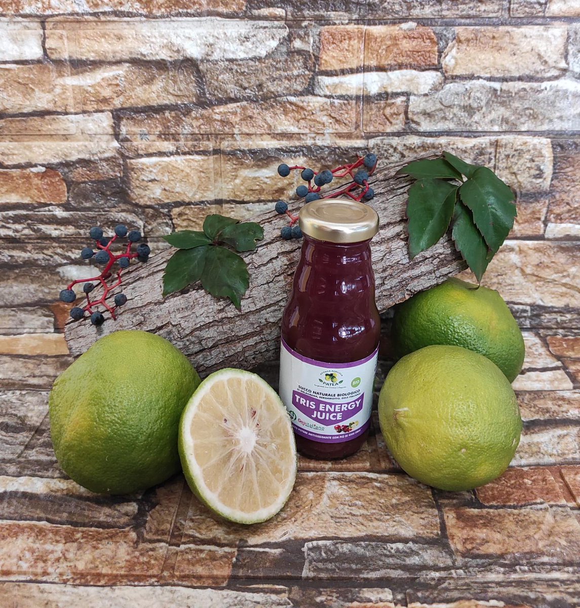 TropicalFrutta's tweet photo. Bevanda dissetante 👇😋
https://t.co/y6BifS8PNT
#tropea #cslabria #food #calabrianfood #localfood #drink #bevanda #succo #fruit #prodottilocali #shoponline #shipping #buyingccontent #france #germany #belgium #olanda #spain #austria #poland #finland #estonia https://t.co/f1jg29oqod