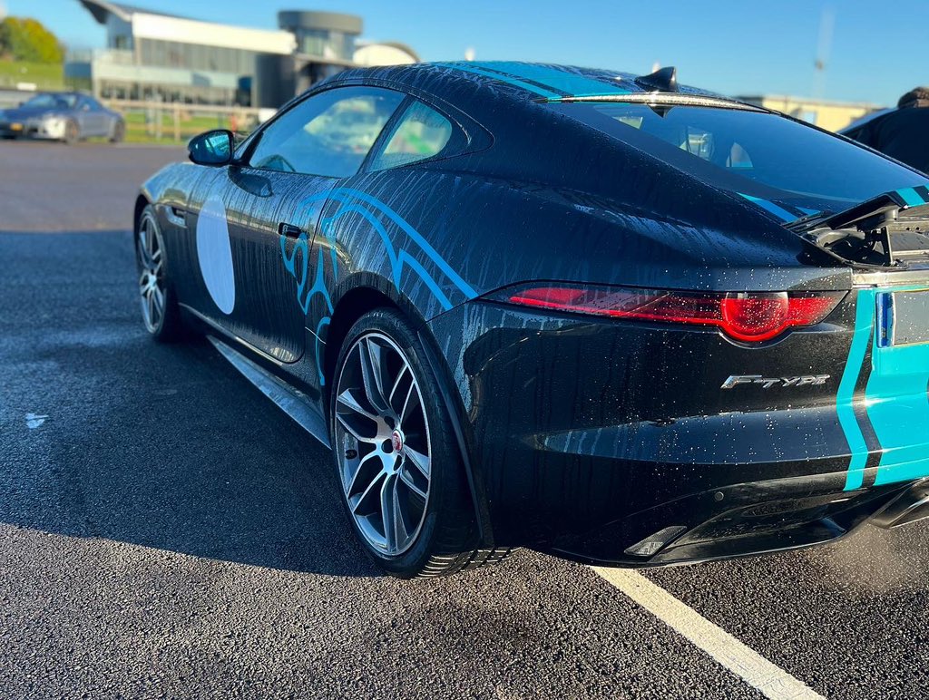 Charlie_Mann20's tweet photo. Another fun few days Back out instructing at Thruxton. Private tuition available! #WildThing #FaithfullTools #MannMotorsport 🏎💨
➖
➖
➖
➖
#minichallenge #btcc #britishtouringcars #Raceteam #motorsport #fast #sendit #racingdriver #kart #karting #kartdrivers #kartracer #cars https://t.co/gV6otKf5Cb