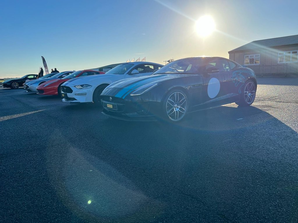 Charlie_Mann20's tweet photo. Another fun few days Back out instructing at Thruxton. Private tuition available! #WildThing #FaithfullTools #MannMotorsport 🏎💨
➖
➖
➖
➖
#minichallenge #btcc #britishtouringcars #Raceteam #motorsport #fast #sendit #racingdriver #kart #karting #kartdrivers #kartracer #cars https://t.co/gV6otKf5Cb