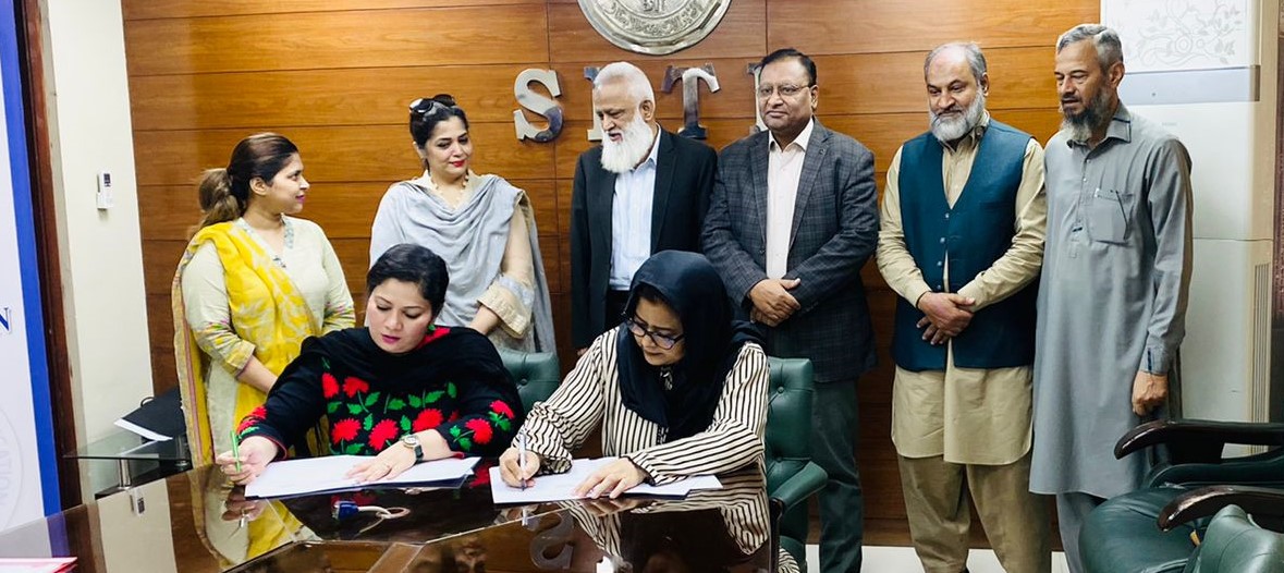 biztoday_intl's tweet photo. Womenza Pakistan signs MoU with @SBTeducation .
#SBTE #womenzapakistan #courses #collaboration #technicalboard #education #newera #celebration https://t.co/IlH0spaH4N