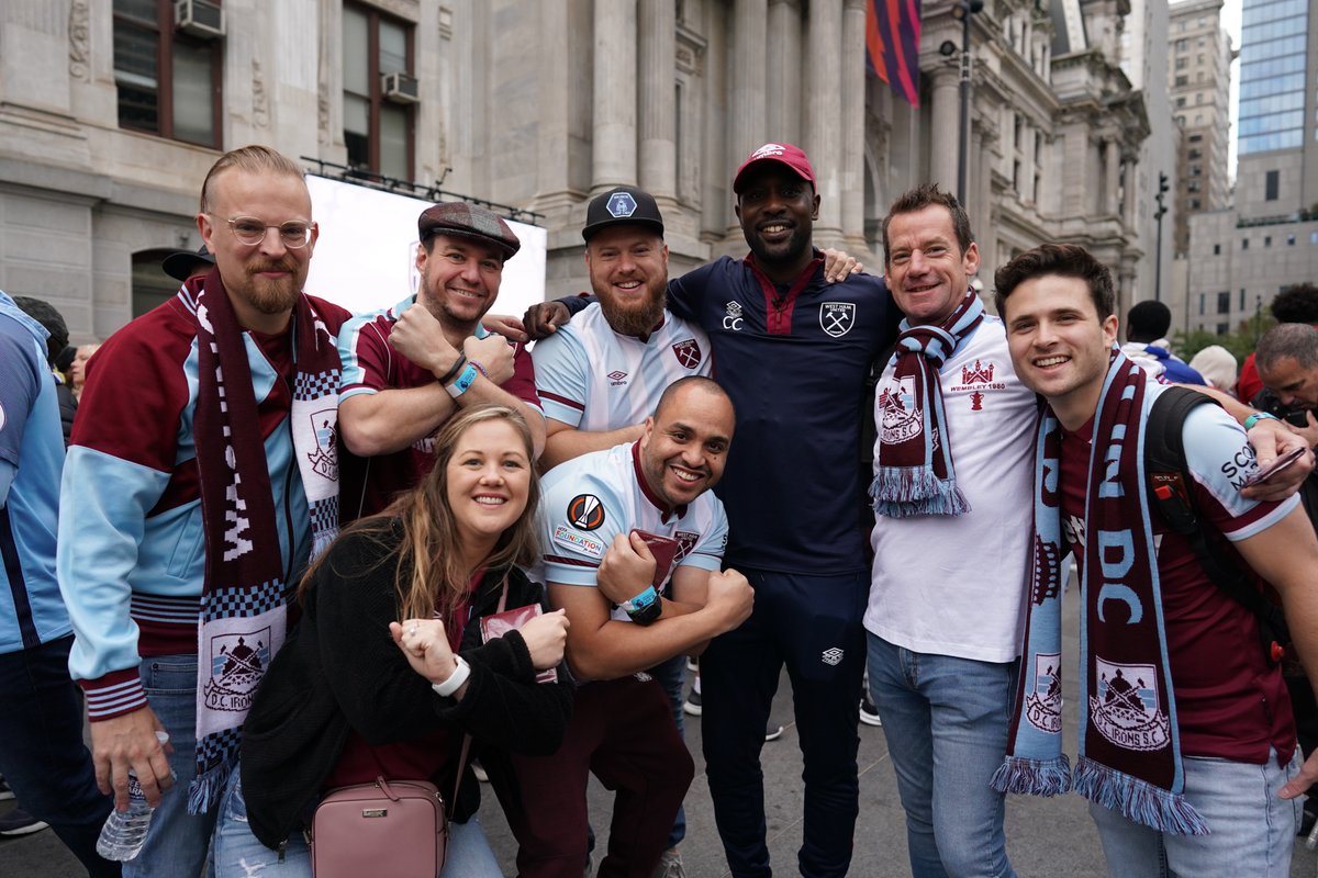 WestHam's tweet photo. Fantastic weekend at the @PLinUSA Fan Fest in Philadelphia ⚒️

A huge thank you to every Hammers fan that attended! 🙌 https://t.co/22moUe0yYv