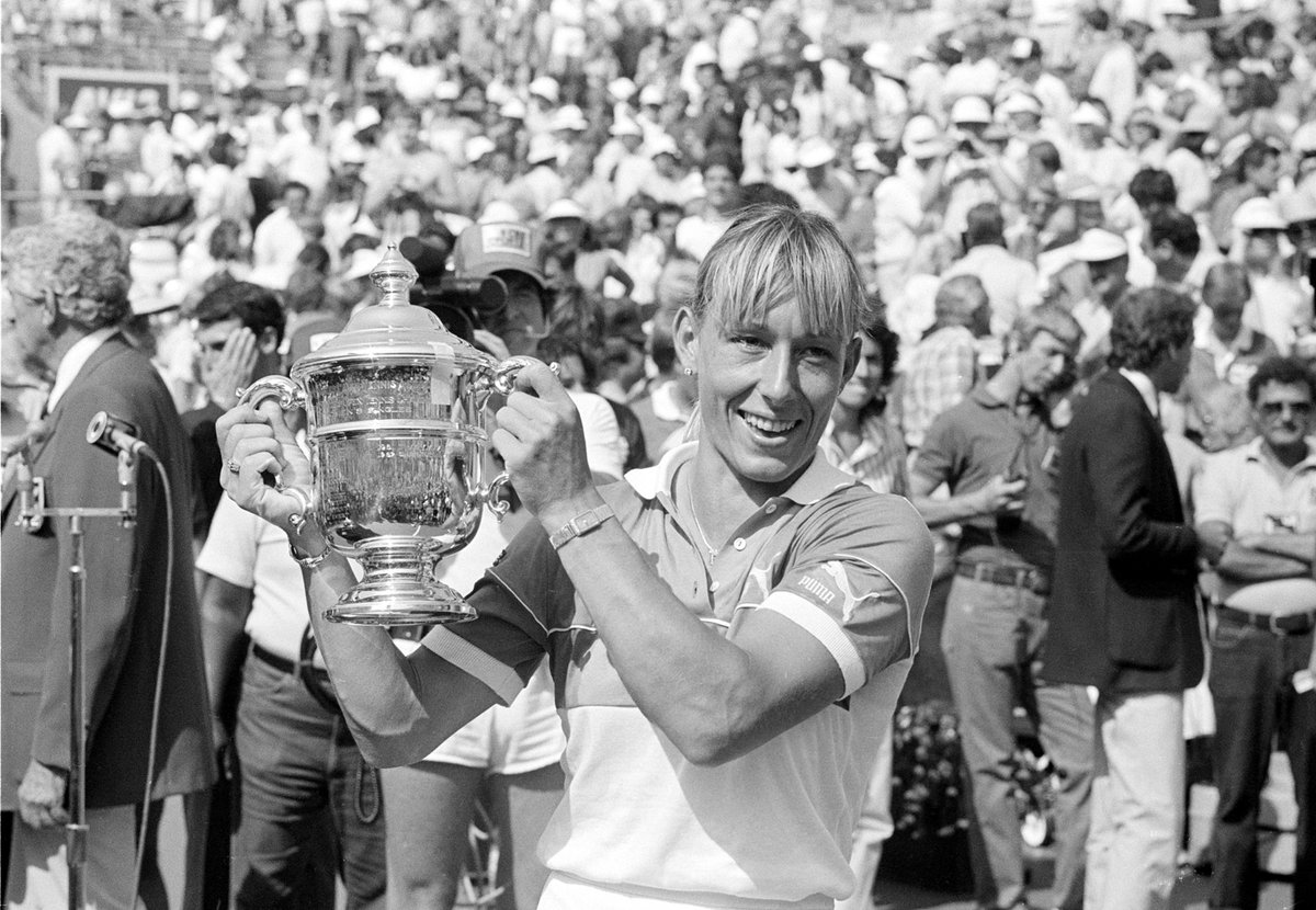 🔹 18 Grand Slam singles titles 🔸 31 Grand Slam doubles titles 🔹 10 Grand Slam mixed doubles titles Happy birthday to one of the 🐐s, @Martina Navratilova!