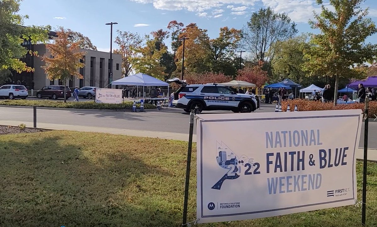 MboroPoliceDept's tweet photo. We had a great time at the MPD Faith & Blue Weekend Community Day this past Saturday. Residents got an opportunity to visit many of the community resource agencies and other community partners. Food was collected for our Pack-A-Cruiser event. #FaithandBlueWeekend https://t.co/VVMd6dN9ZF