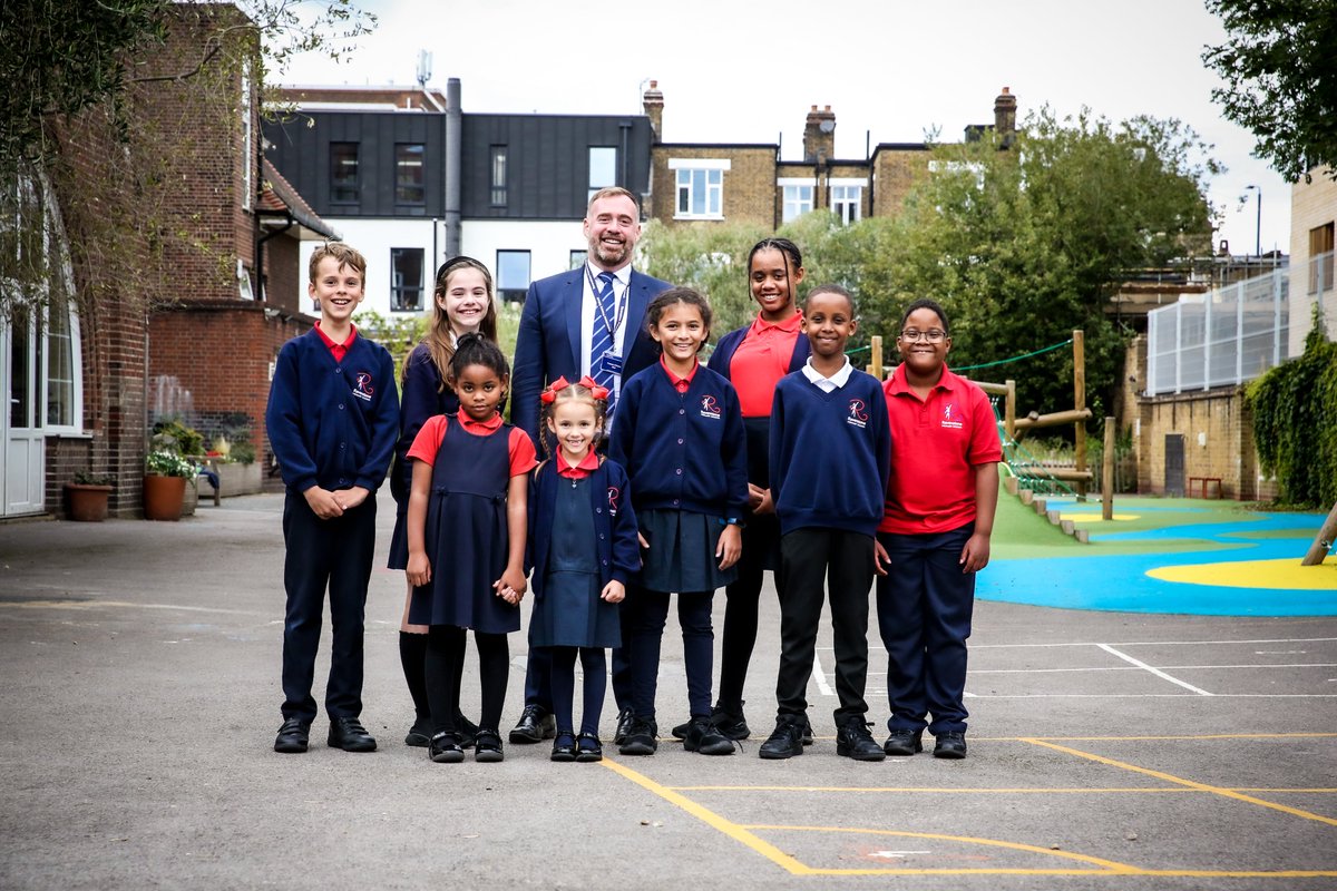 Ravenstone is back on Twitter after the delivery of some lovely new ipads to showcase our learning across the school! We look forward to sharing lots of examples of the children's experiences at our school.