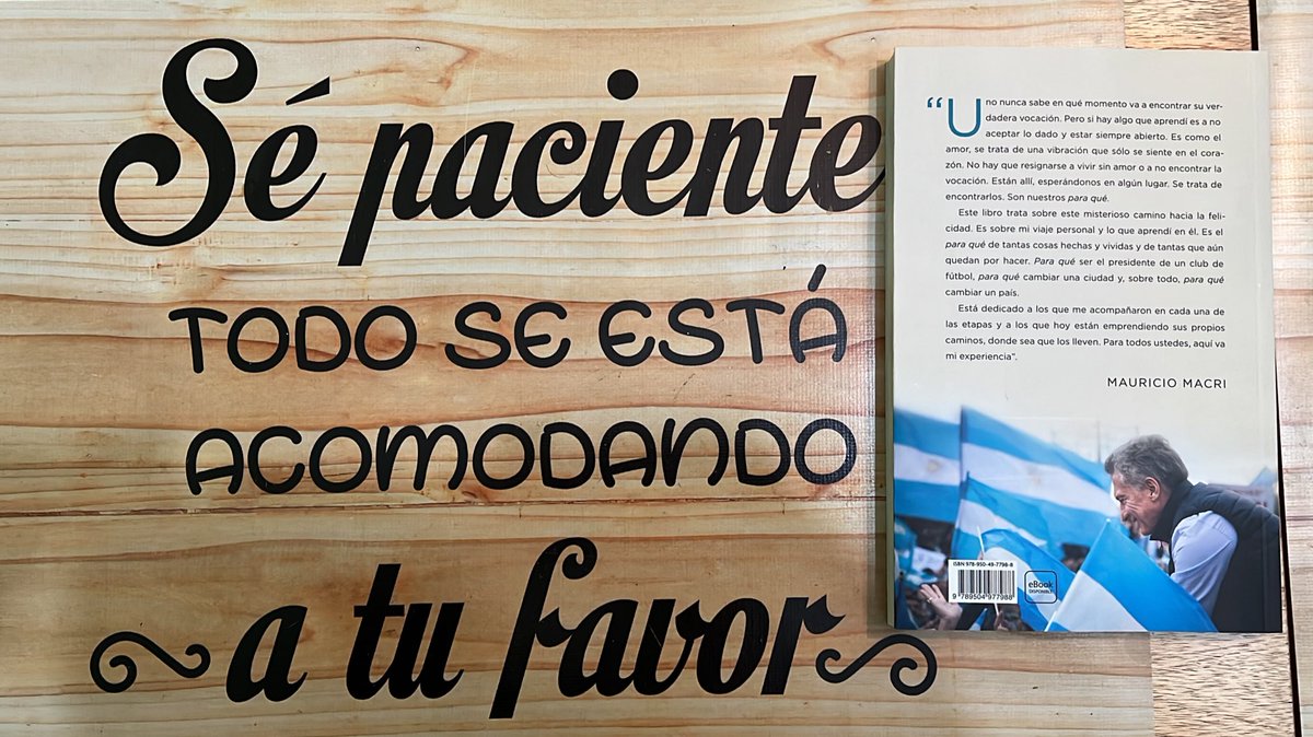 Osqui_L's tweet photo. Contratapa de “PARA QUÉ “el segundo libro de @mauriciomacri feliz de haberlo conseguido. #MMelUnicoLider Y el ÚNICO QUE PUEDE SACARNOS DE ESTE DESASTRE A LOS ARGENTINOS Y AL PAÍS!!! https://t.co/umMU1kxwBB
