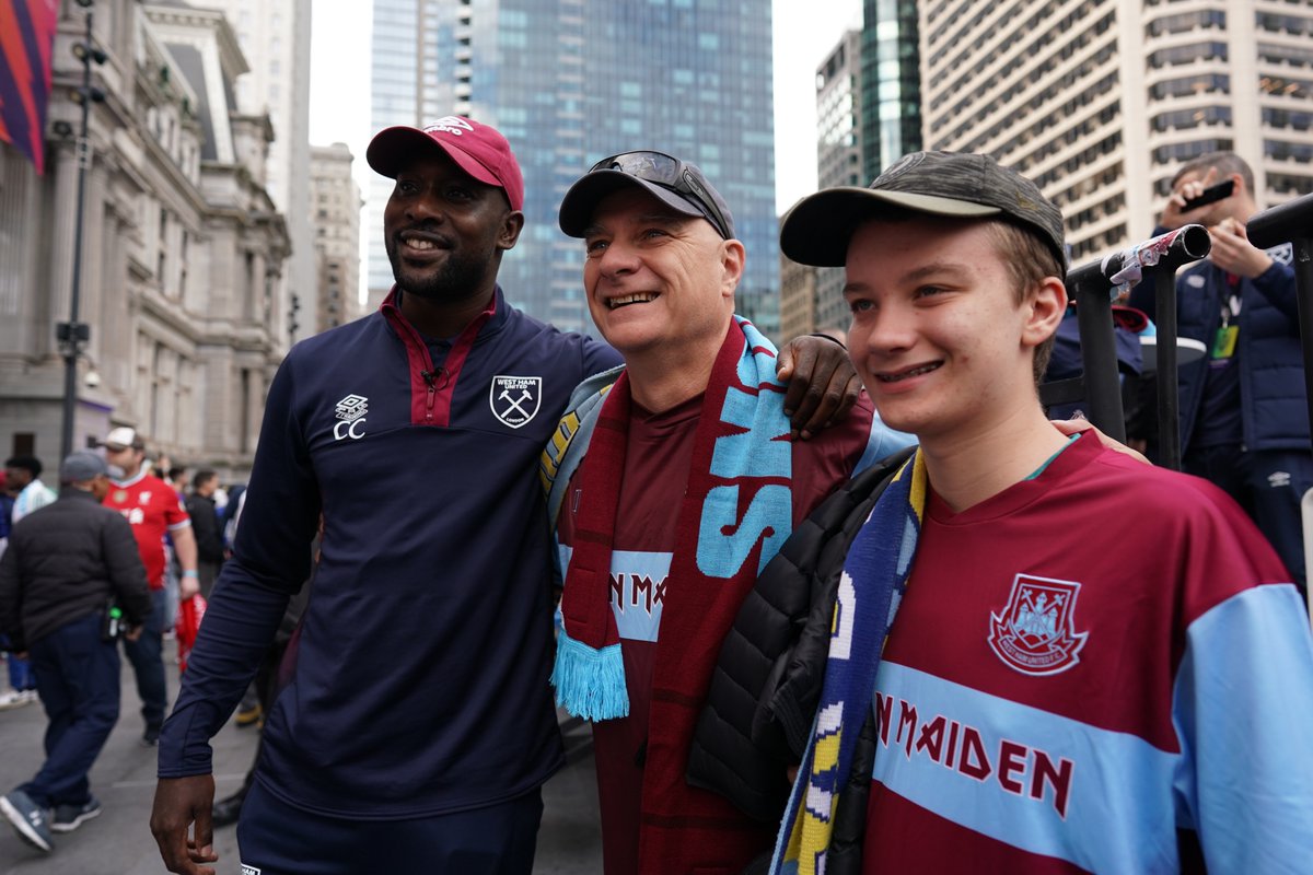 WestHam's tweet photo. Fantastic weekend at the @PLinUSA Fan Fest in Philadelphia ⚒️

A huge thank you to every Hammers fan that attended! 🙌 https://t.co/22moUe0yYv