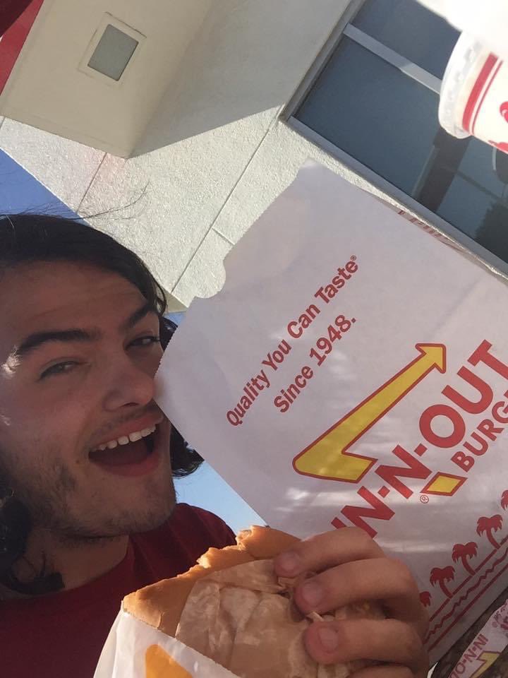 JLoganAustin's tweet photo. I’ll be in Los Angeles this Saturday. See you there! 💎🔥💎🔥 #LosAngeles #BusinessTrip #FreezeHD #jetlifetothenextlife #filmmaker #InNOut #fyp #fy #Monday #mondaymotivation https://t.co/995IkQe9Bp