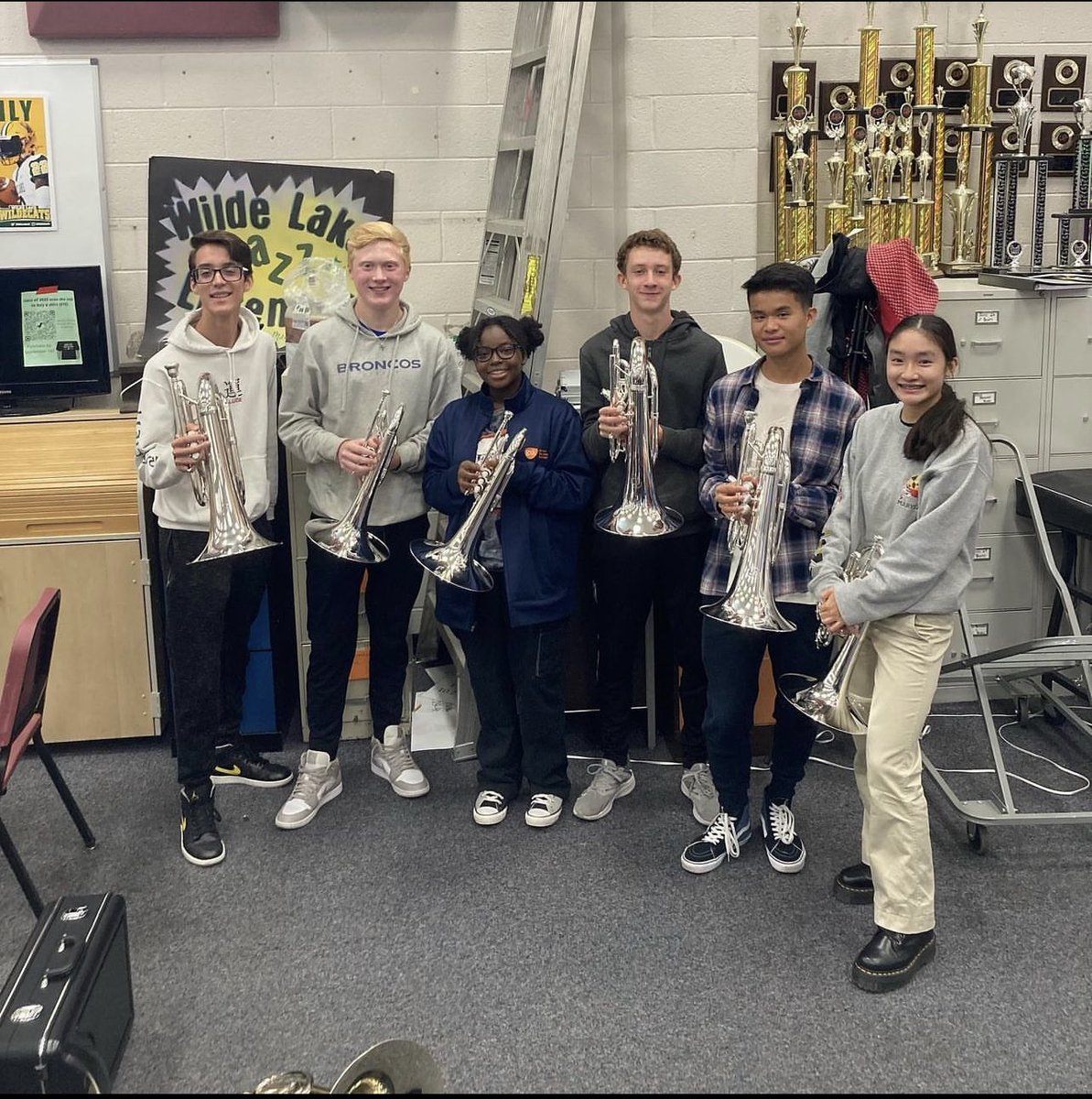 WLHS_Band's tweet photo. Thank you so much to the @hcpss_wlhs Band Boosters, Mr. Green, and @BaltimoreBrass for the brand new Mellophones and Marching Baritones!!!! https://t.co/vvxb0PUCHu