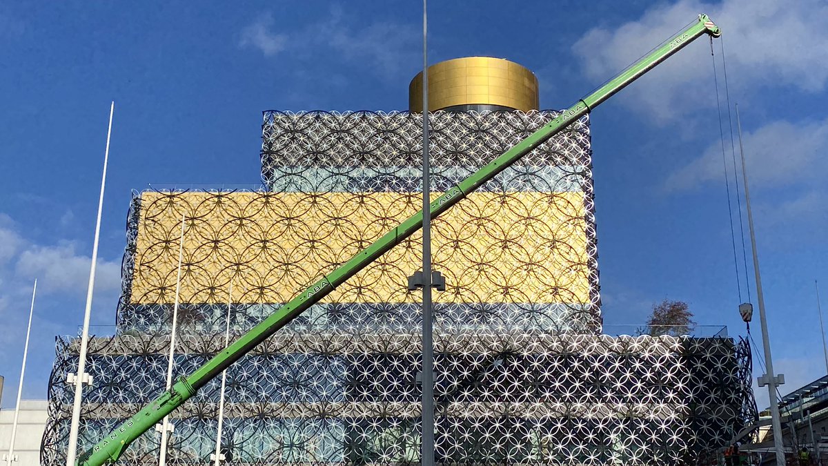 sallylockey's tweet photo. A fantastic day of reflection at the first of my #CreativePeopleandPlaces #actionlearningset gatherings & I managed to fit in an explore of the stunning @LibraryofBham The Shakespeare room was worth the climb to the top 🤩 @ace_national https://t.co/GA2IylwmCE