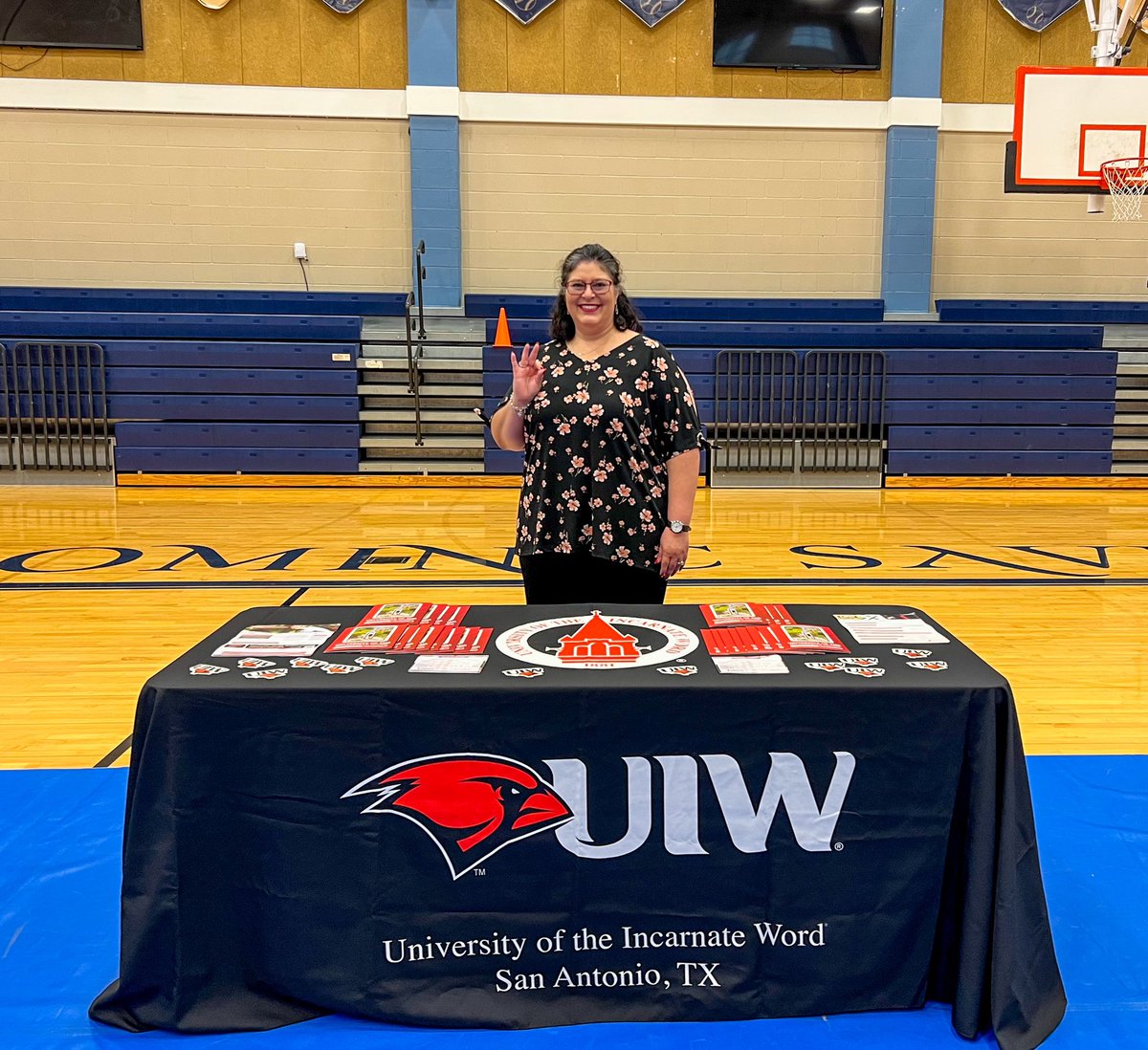 uiw_admissions's tweet photo. Director of Admissions representing UIW on the Texas CCAA tour of schools in Austin, San Antonio and Houston this week.Β Go Cards! #UIWbound https://t.co/ZMcmPv0odR