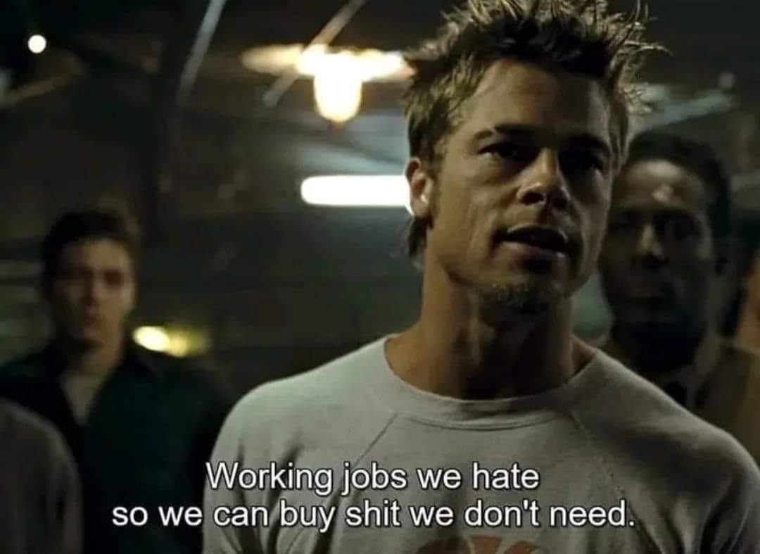 TheCineprism's tweet photo. 23 Years Of Fight Club ❤️ https://t.co/1yEgZ9a3de