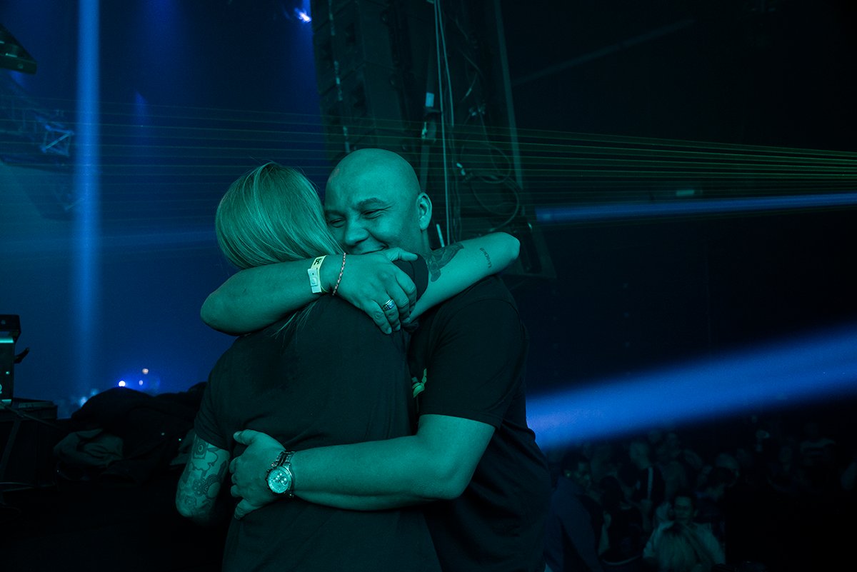 PictureRay's tweet photo. @Noppie79 @elitepauper @damouthofmadnes @Fvankraaikamp Iedereen houdt van Sietse #Ghosttown2018 #Dance2Eden #CentralStudios #Utrecht https://t.co/EoKDHCjzvx