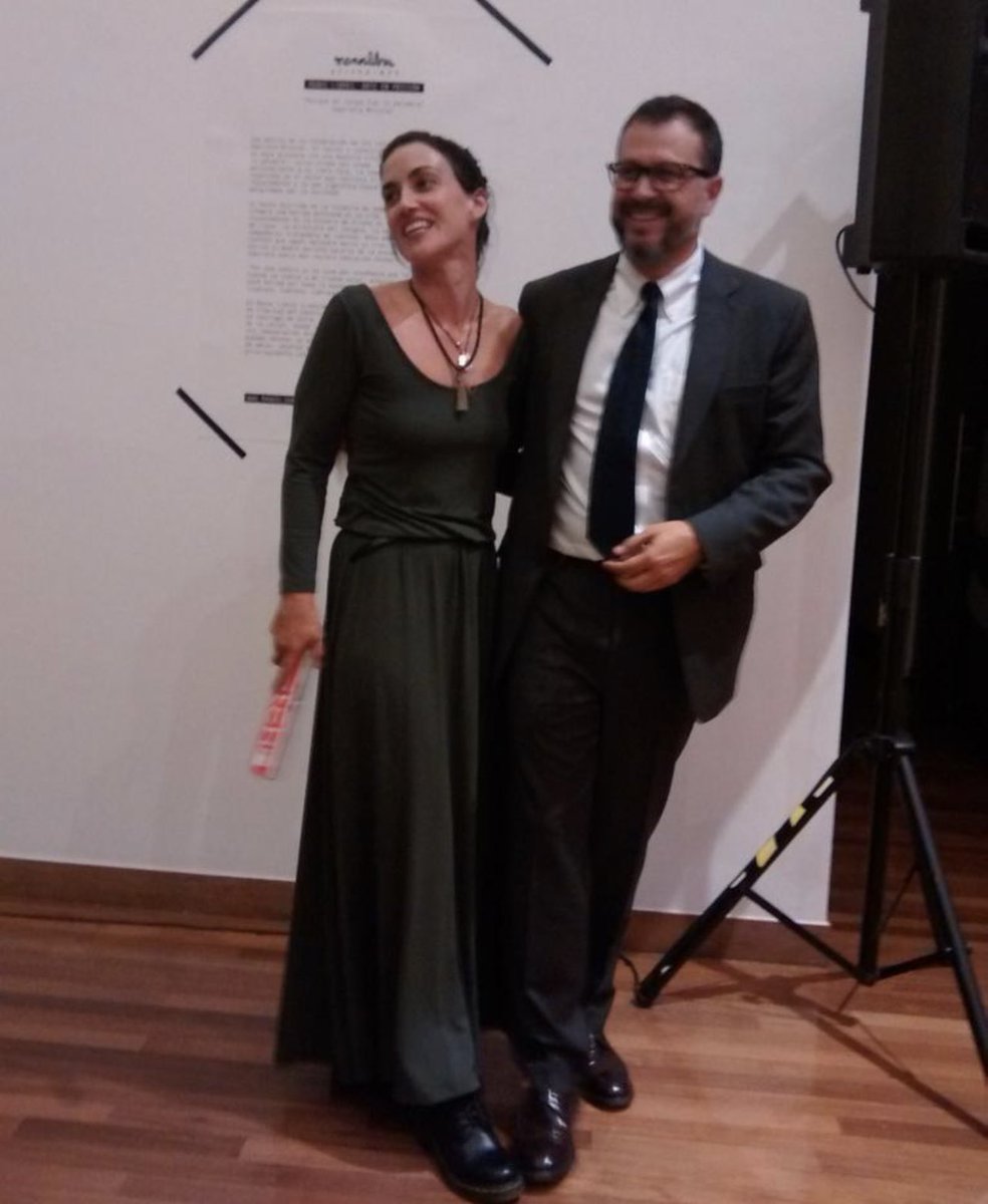 pepialbornoz's tweet photo. @Keti_Vinito @KenaLorenziniL @juanitavial Juanita Vial es novia de Hinzpeter ¿ qué esperamos? https://t.co/Iv976dWCle