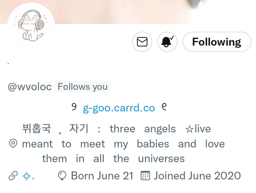 yejicits's tweet photo. @roselfis vc mudou a bio e a loc né? kkkkk pq era extremamente igual a da @/wvoloc https://t.co/prHM9yem60