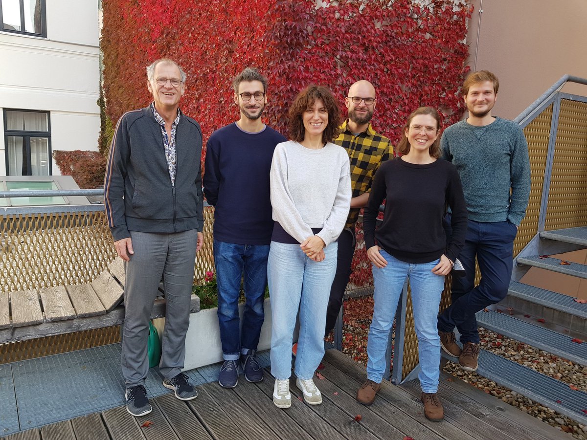 simonegingrich's tweet photo. Kick-off of @klimafonds funded project FOCAL-points: with Alina Brad and Etienne Schneider @univienna we will investigate how Austrian climate policies affect household emissions and identify leverage points for demand-side climate policies. Exciting collaborations ahead! https://t.co/w009ND4EMA