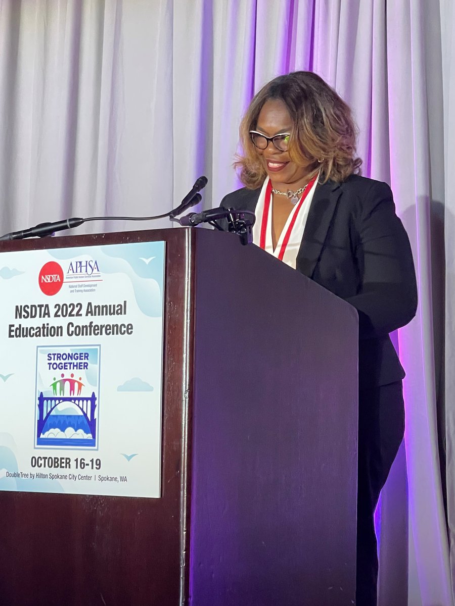APHSA1's tweet photo. The National Staff Development &amp; Training Association (NSDTA) Annual Education Conference kicks off in Spokane, WA with APHSA CEO @wareingevans and NSDTA Co-Chair LaTrece Thompson @IndianaDCS  #APHSANSTDA22 https://t.co/72UjUJ1hsG