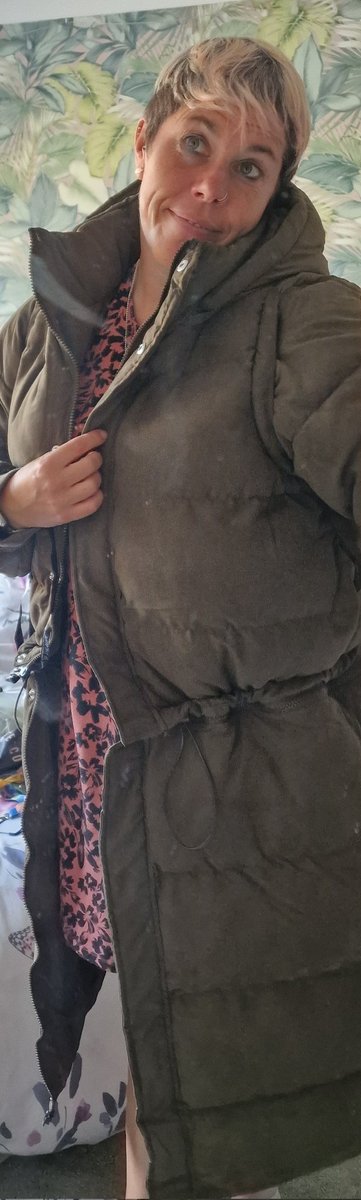 LifeOfJenJenLou's tweet photo. Was after the asda 4in1 coat last year. Couldn't get hold of one. This year @inthestyleUK have their own version. It's big, warm, wintery. Shall I keep it? #jacjossa
Shall I keep it? https://t.co/iNquSjwN95