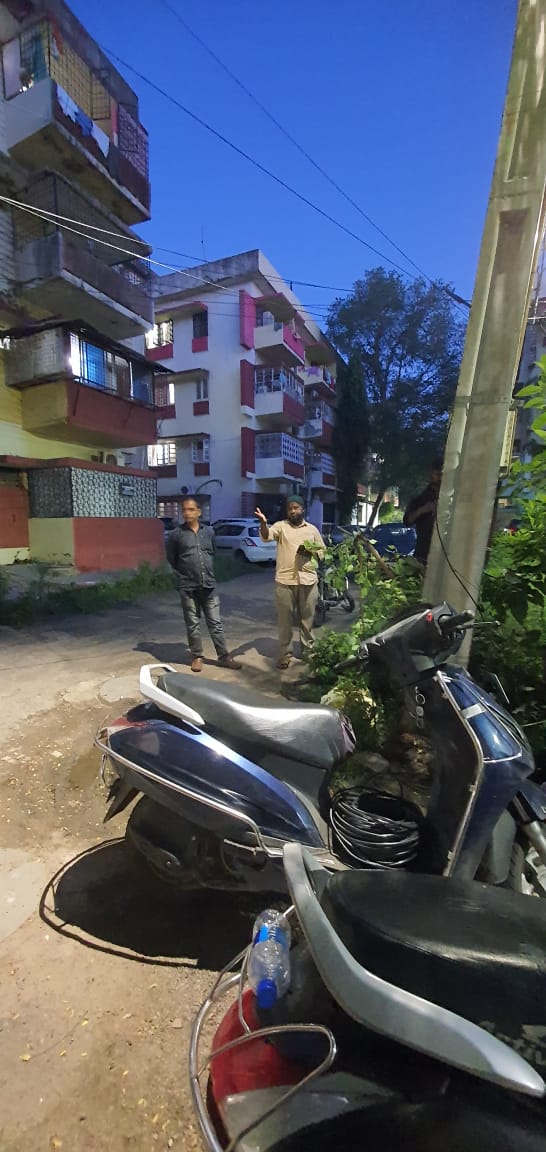 Mohamme92363456's tweet photo. sadar-e-mohtaram janab naqeeb-e-millat Alhaj barrister Asad Uddin Owaisi sahab ke hidayat par goshamehal incharge janab mirza rehmath baig qadri sahab or janab zafar khan sahab corporator ke zaire-nagraani me bhagyanagar colony me new timer fit Karwar ya gaya..AIMIM ZINDABAD.. https://t.co/7bGb9F4sam