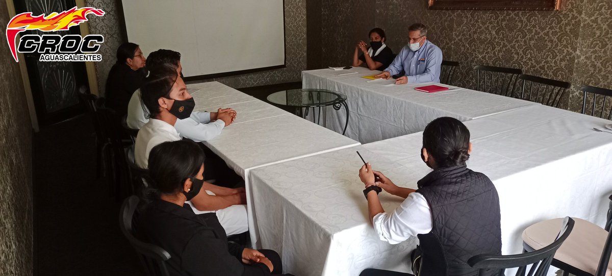 Seccion67CROC's tweet photo. #CROCAguascalientes;
Está mañana nos encontramos acudiendo al llamado de nuestras compañeras camaristas #HotelQuintaReal, dónde se soluciono el desglose de sus propinas, esto con el objetivo de que sea mas equitativo en todo el departamento.
@IsaiasSiCumple
@chitocroc https://t.co/gMqZgqoM1N